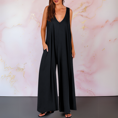 Julie™ | Bekväm jumpsuit med V-ringning och vida ben